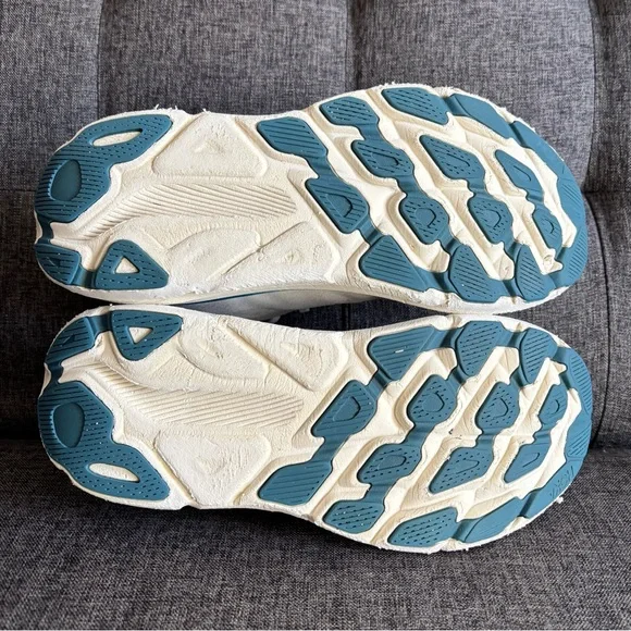 HOKA Clifton 9 men’s shoes - Picture 9 of 10